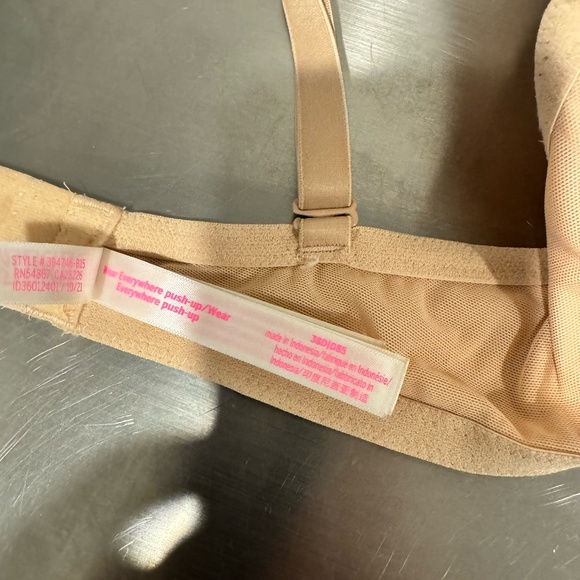 Set of two Pink by Victoria Secret Wear Everywhere Push-up Bras - Picture 13 of 16